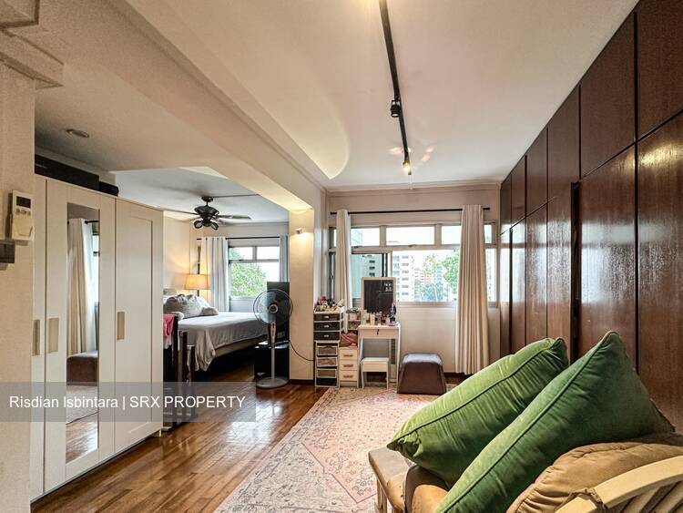 Blk 827 Woodlands Street 81 (Woodlands), HDB Executive #585007181